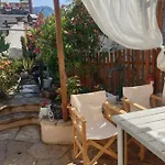 Rena Villa *