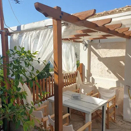 Rena Agios Petros (Lefkada)